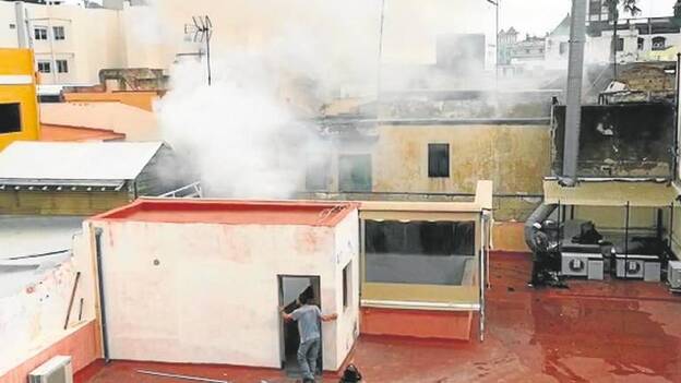 Fuego en una casa del siglo XVIII