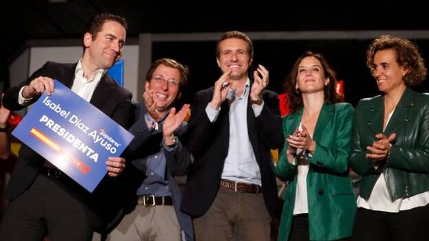 Casado proclama que el PP "ha vuelto" e inicia la "remontada" para La Moncloa