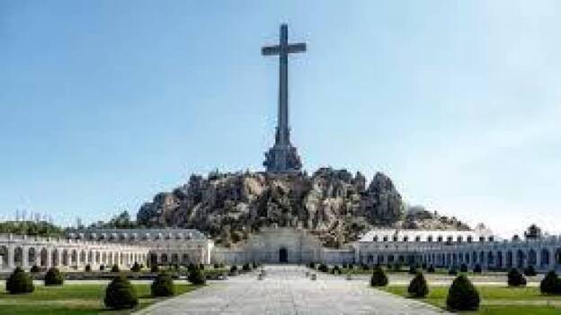 Semana clave para la exhumación de Franco: el Supremo decide si la paraliza