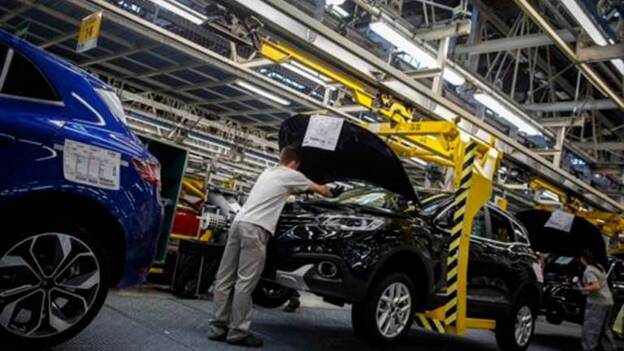 Fiat y Roma apuntan a París por el fracaso de la fusión con Renault