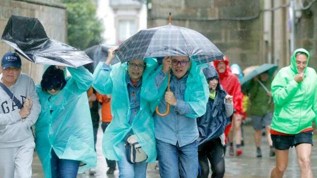 La borrasca Miguel causa 250 incidencias y obliga a desviar dos vuelos