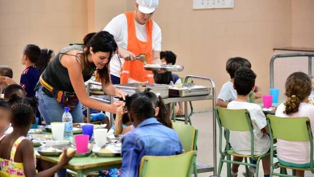 Canarias defiende la calidad de sus menús escolares frente a Chicote