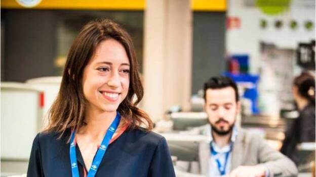 Carrefour refuerza su servicio al cliente con 130 contratos en Canarias