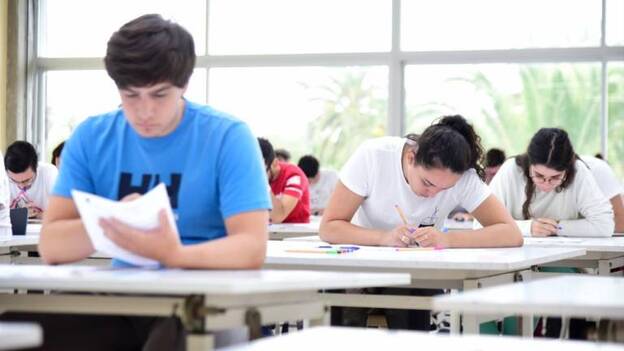 Canarias exige a Ministerio de Educación agilizar el estudio comparativo EBAU