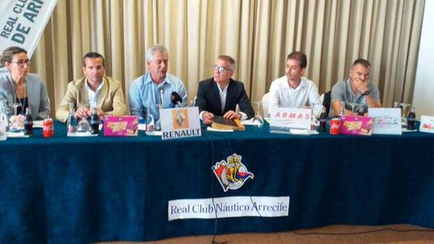 Natación y triatlón con respaldo del Real Club Náutico