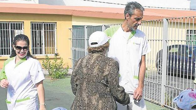 «Los mandan a la capital, pero son pacientes, no son muebles»