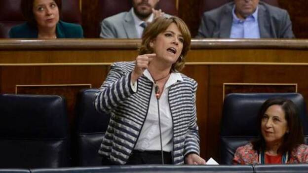 Fiscalía estudia los insultos de Vox a Delgado