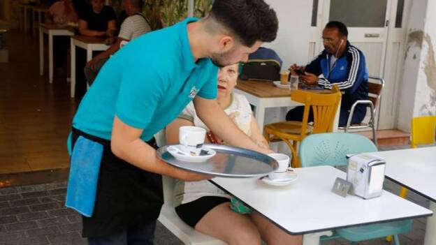 Canarias, una de las regiones con menor contratación este verano