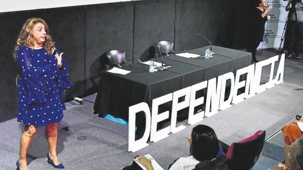 El decreto de dependencia no salva casi nada del texto inicial