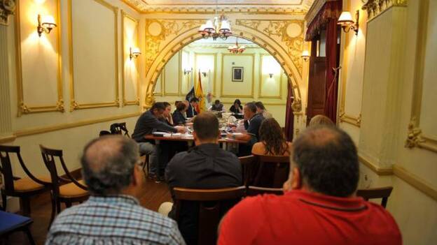 Los vocales de los distritos cobrarán 100 euros por primera vez