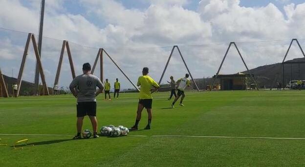 «Aquí estamos para ascender»