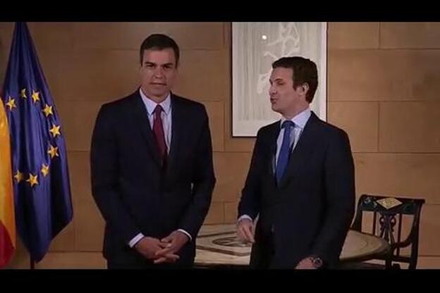 El PSOE mira al PP ante la parálisis de su negociación con Podemos