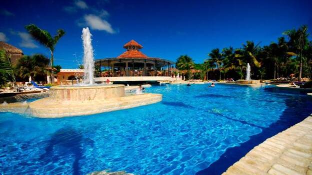 El grupo Lopesan inaugura su hotel de lujo en Punta Cana