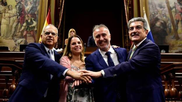 El álbum de la investidura de Ángel Víctor Torres