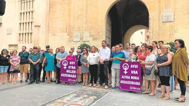Mata a su mujer en Elche 10 días después de iniciar la separación