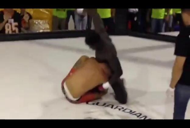 Un experto en artes marciales lideraba una banda criminal