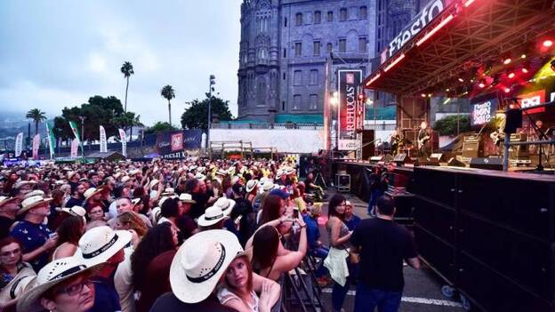 Hombres G, Café Quijano y Bebe actuarán en el FiestoRon de Arucas