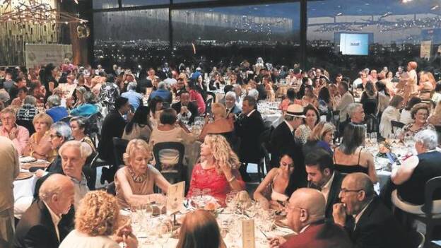 Noche de música y humor contra la leucemia