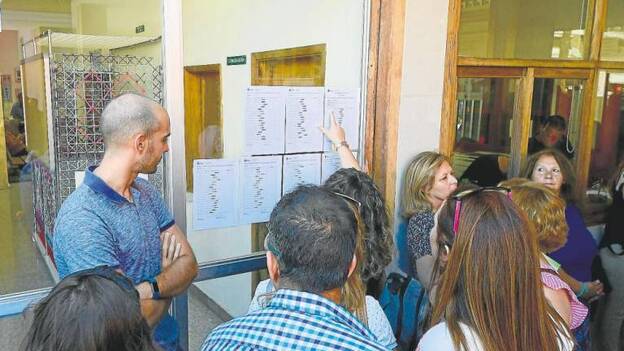 El 31,6% de los maestros que aprobaron se quedará sin plaza