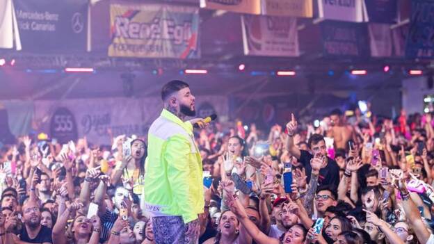 La Carpa: 17 noches de festival en la arena