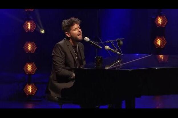 Pablo López da rienda suelta a su lado más salvaje