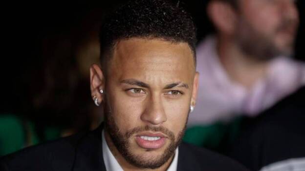 Archivada la investigación contra Neymar por violación