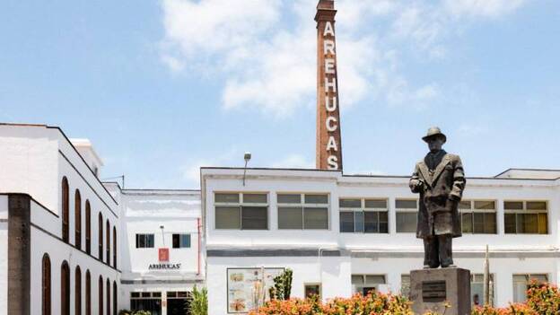 Ron Arehucas celebra su 135 cumpleaños repleto de sabor