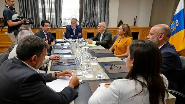 El Gobierno garantiza la conectividad sin Ryanair