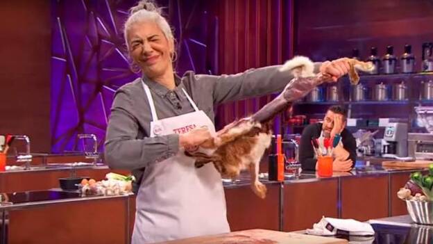 Despellejar animales «provoca el rechazo de nuestra audiencia»