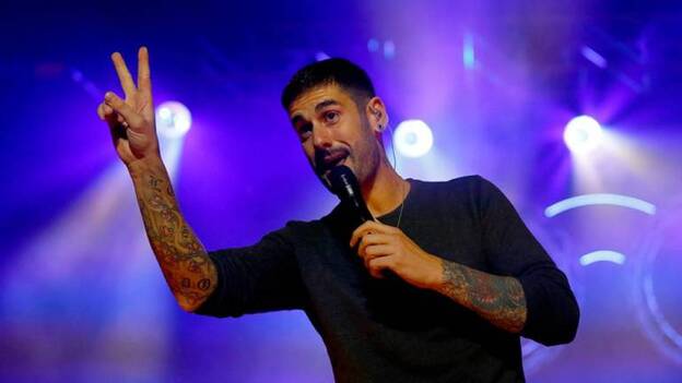 Melendi desembarca hoy en el Arena