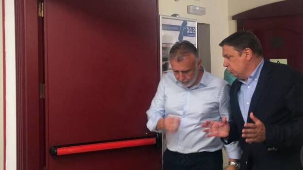 Planas reconoce que la situación del incendio de Gran Canaria es "muy complicada"