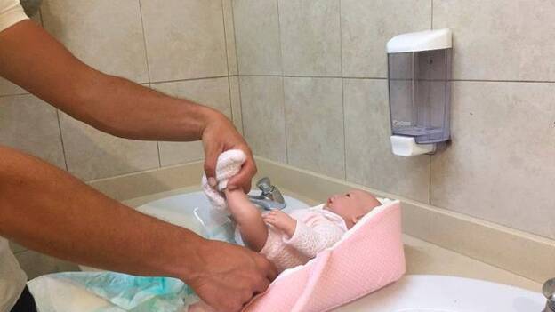 El PSOE de Teguise pide cambiadores para bebés en los edificios oficiales