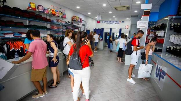 Casi un sueldo para la vuelta al cole