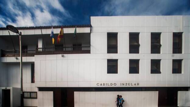 El Cabildo licita obras del FDCAN por un valor de 655.676,79 euros