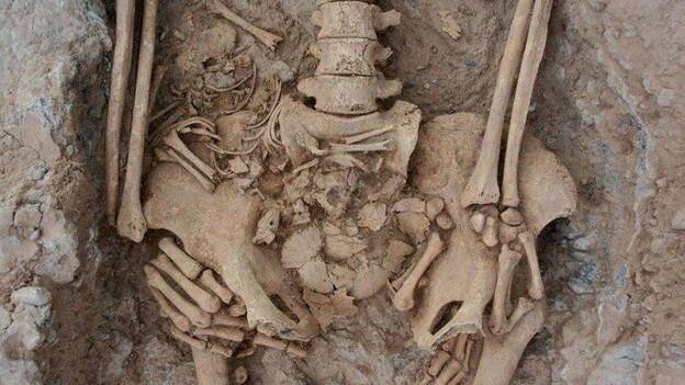 Morir en el embarazo... hace 750 años