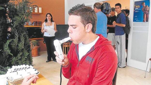 El Insular participa en un estudio que reduce el cáncer de pulmón