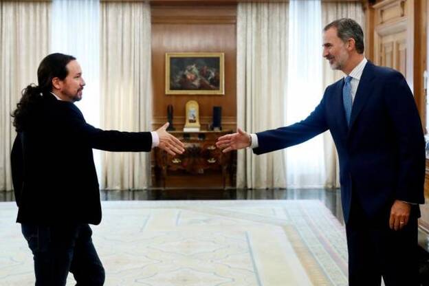 El rey baraja dejar pasar unos días antes de decidir si propone un candidato