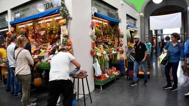 Negativa a un supermercado en el Mercado de Vegueta