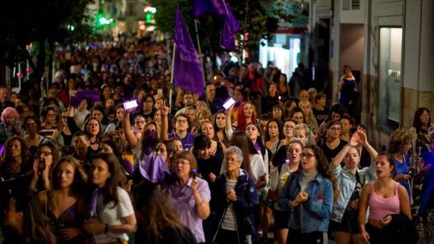 Canarias se suma a ‘La noche violeta’