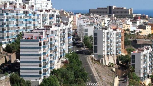 El fotógrafo investigado decía dirigir una agencia de modelos