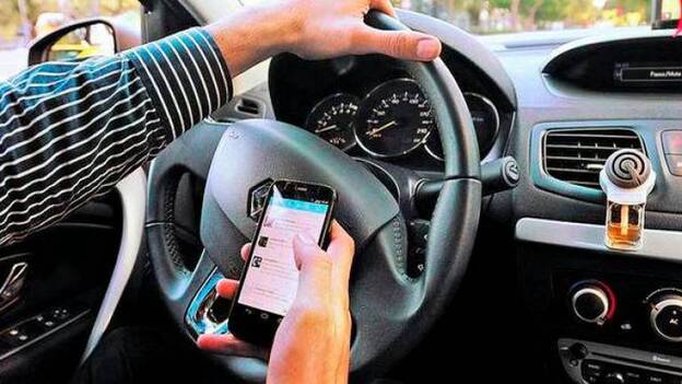 El móvil provoca dos de cada diez muertes al volante