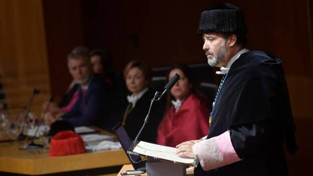 El rector, al Gobierno: «Estamos llegando a un punto de no retorno»