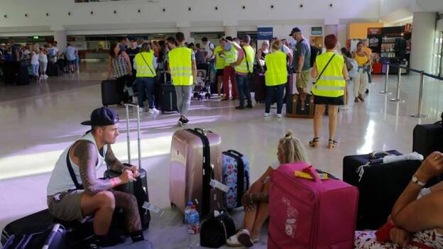 Torres espera el máximo apoyo de Madrid al sector turístico