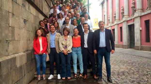 El PSOE repite candidaturas para seguir siendo «la voz de Canarias»