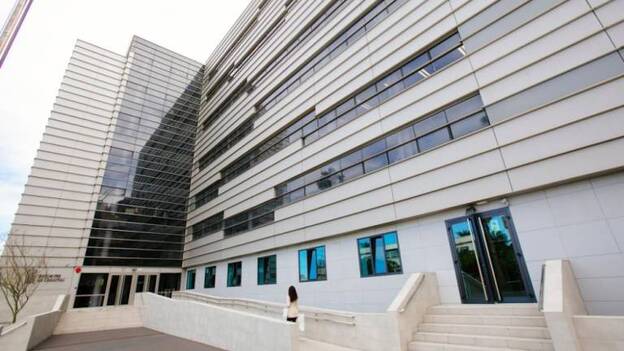 Nuevas oposiciones para técnico especialista sanitario, técnico auxiliar de farmacia y pinche