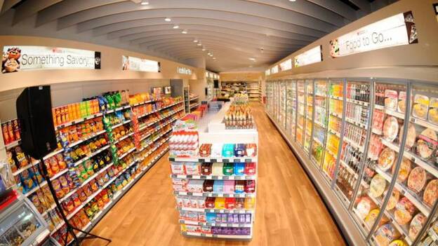 SPAR Gran Canaria, un escaparate del producto local en el aeropuerto