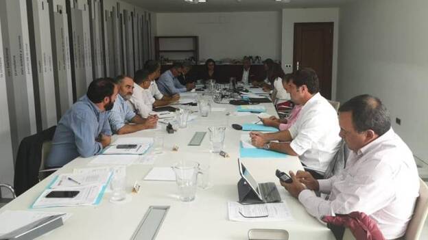 Los alcaldes se niegan a ceder el IGIC y los cabildos también se resisten