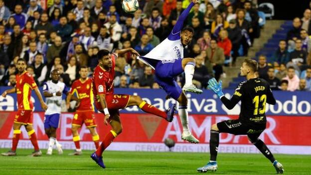 Vaya cara de alfombra roja se está quedando sin Martín