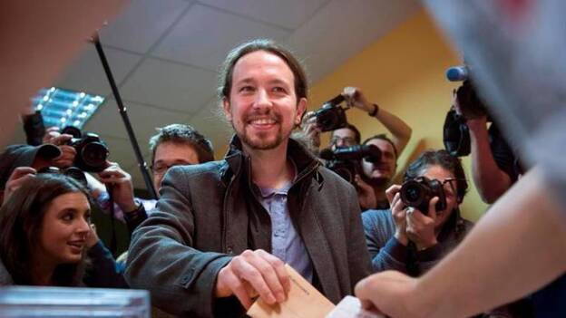 Iglesias, tras votar: "Vamos a tender la mano al PSOE"