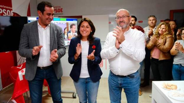 El PSOE vence con claridad y Vox se convierte en tercera fuerza al Congreso
